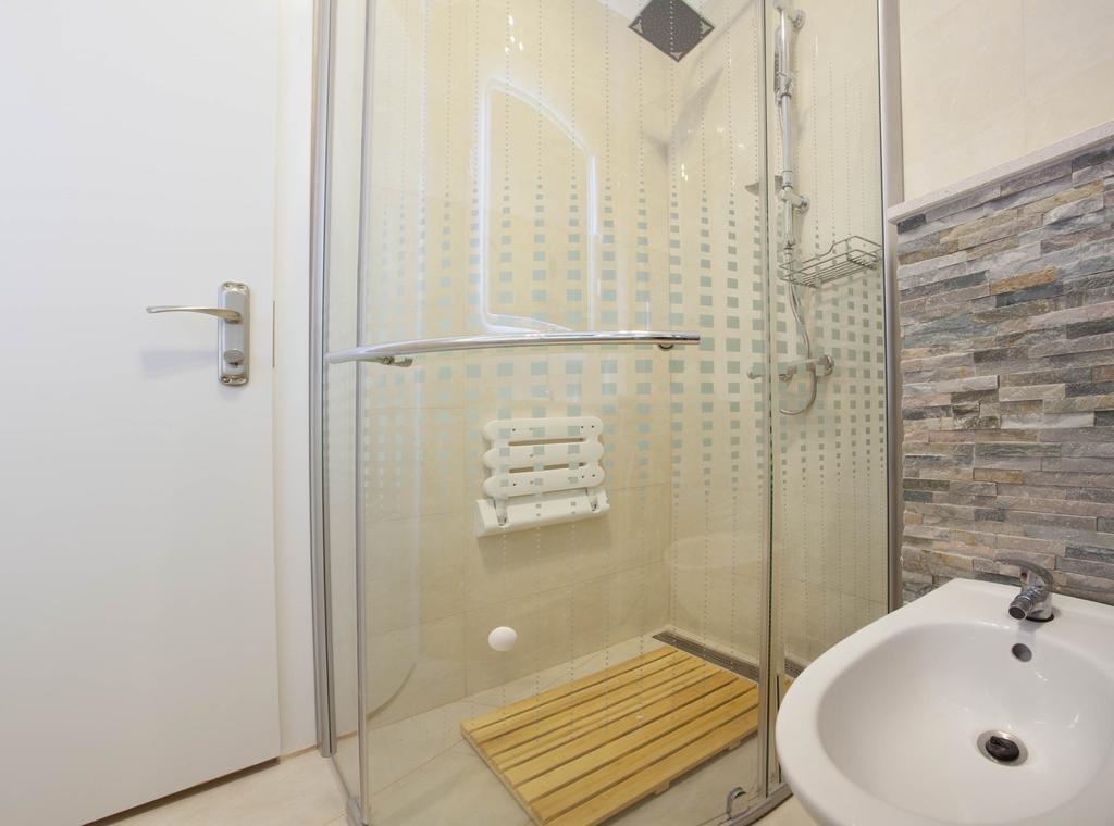 Chic Apartment In Center Split Pokoj fotografie