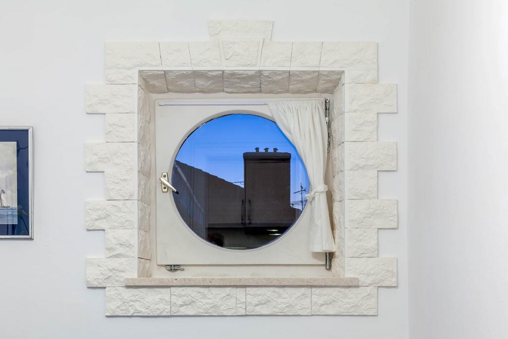 Chic Apartment In Center Split Pokoj fotografie